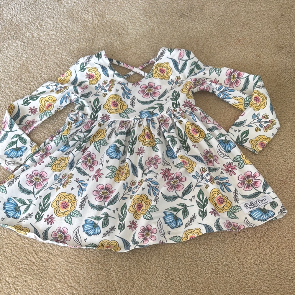 Bella and Omi Floral Long Sleeve Tunic 4
